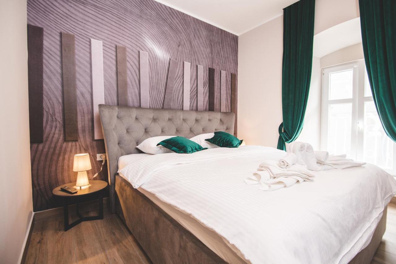 Deluxe Apartments & Rooms Revis Rijeka Eksteriør billede