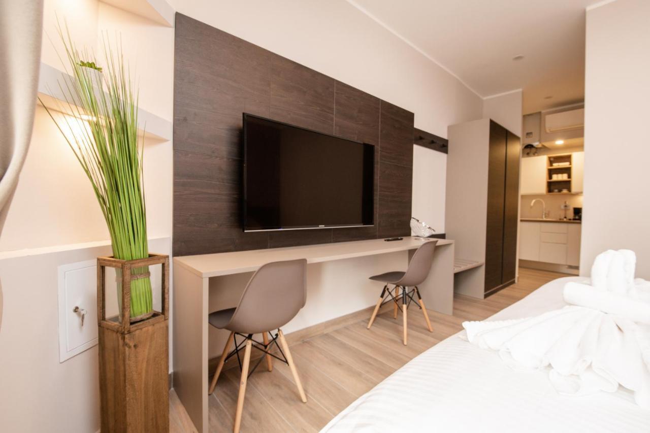 Deluxe Apartments & Rooms Revis Rijeka Eksteriør billede