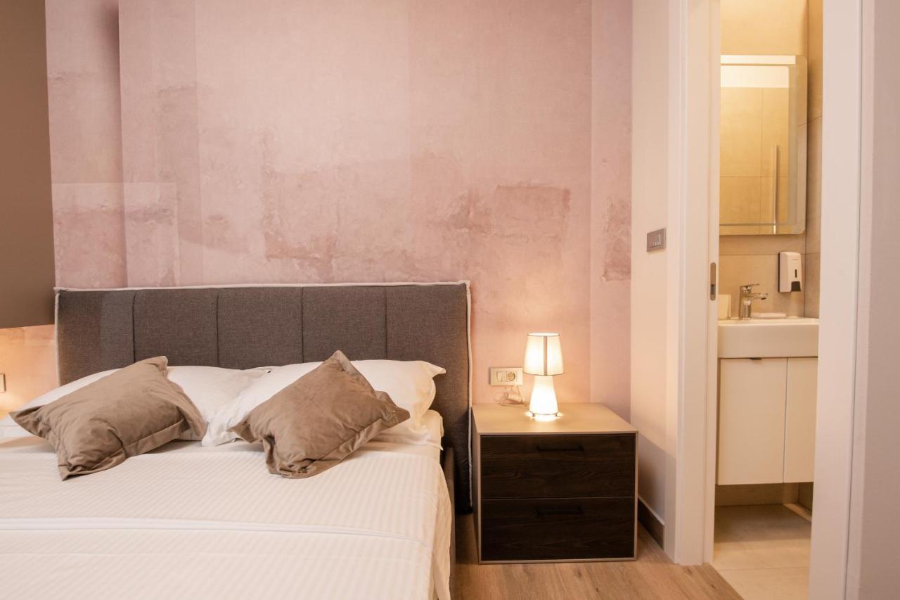 Deluxe Apartments & Rooms Revis Rijeka Eksteriør billede