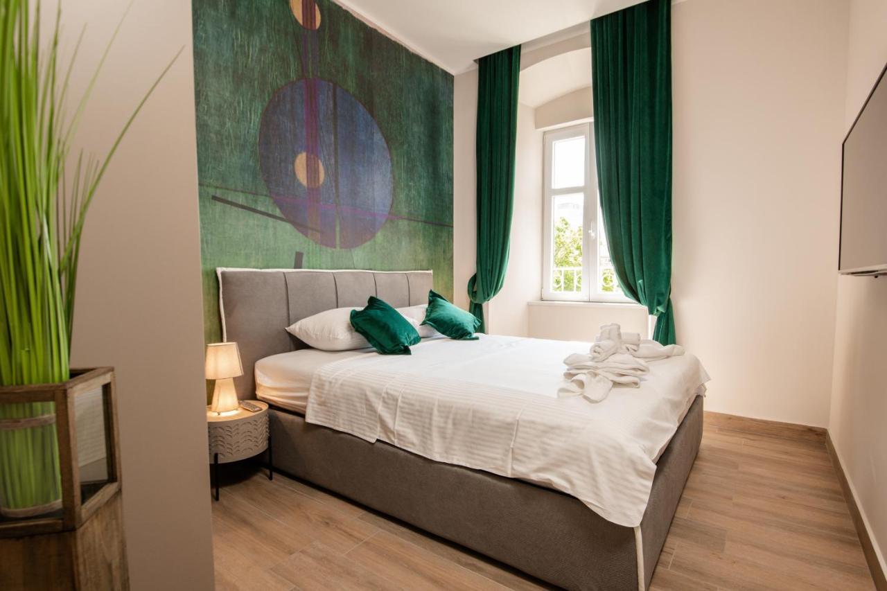 Deluxe Apartments & Rooms Revis Rijeka Eksteriør billede